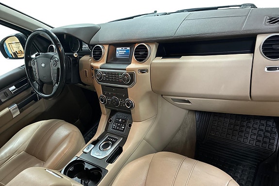 Land Rover Discovery 16 of 25