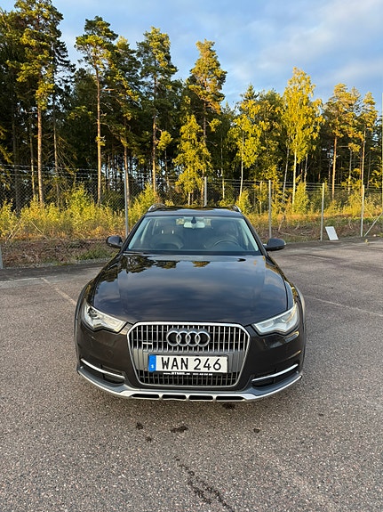 Audi A6 allroad 2 of 9