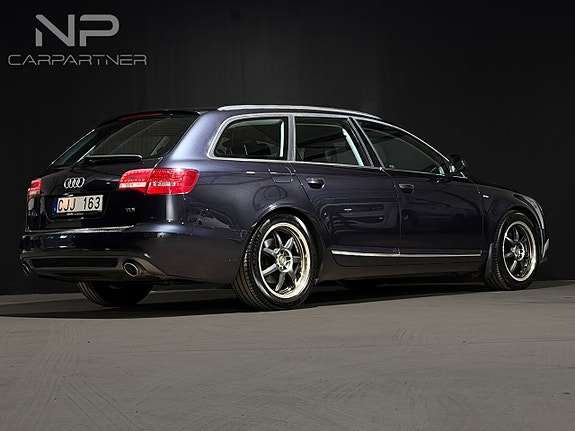 Audi A6 4 of 15