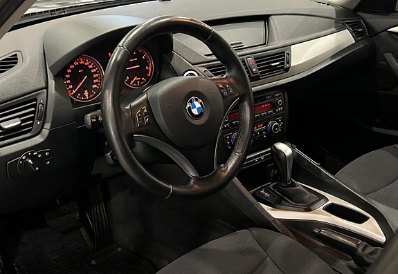 BMW X1 4 of 4