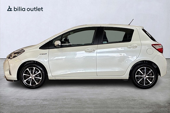 Toyota Yaris 9 of 23