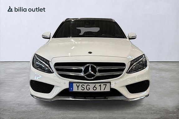 Mercedes-Benz C200 3 of 26