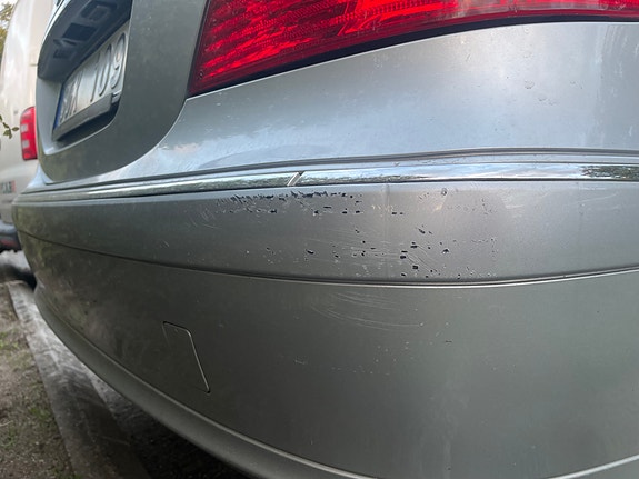 Mercedes-Benz E200 14 of 14