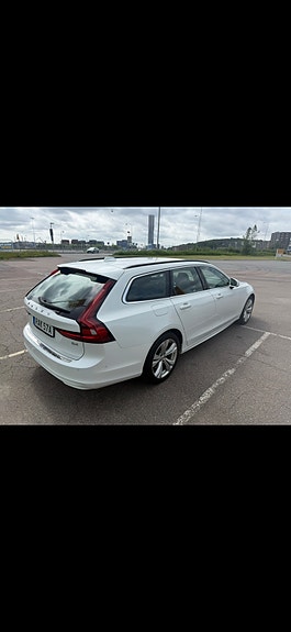 Volvo V90 3 of 12