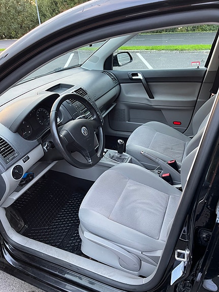 Volkswagen Polo 5 of 5