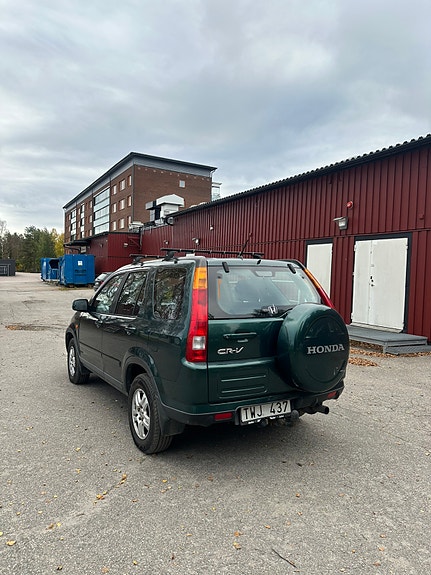 Honda CR-V 3 of 4