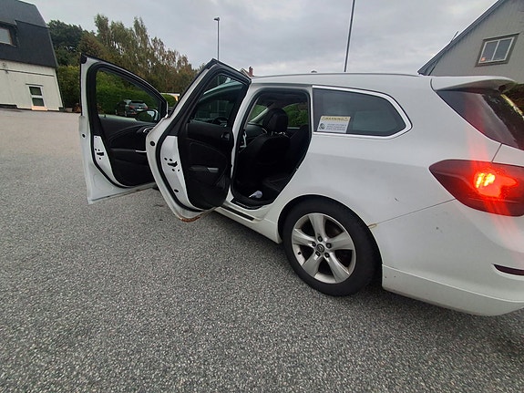 Opel Astra 5 of 18