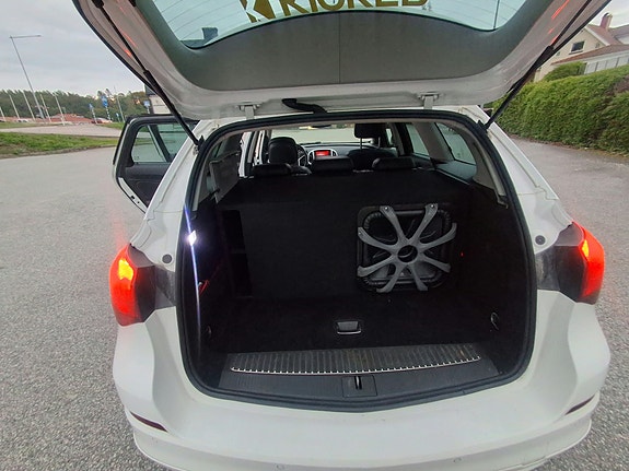 Opel Astra 6 of 18
