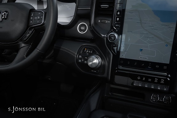 Dodge RAM 1500 18 of 27