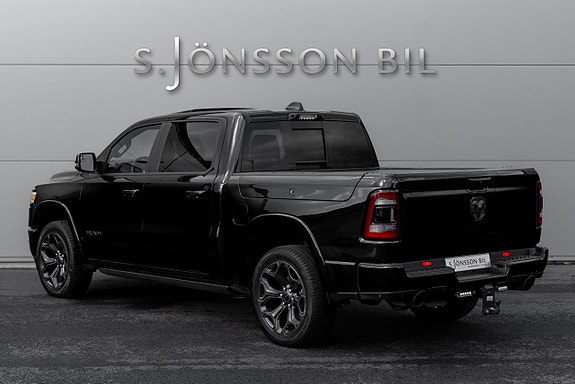 Dodge RAM 1500 2 of 27