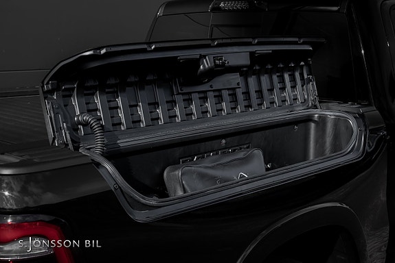 Dodge RAM 1500 12 of 27