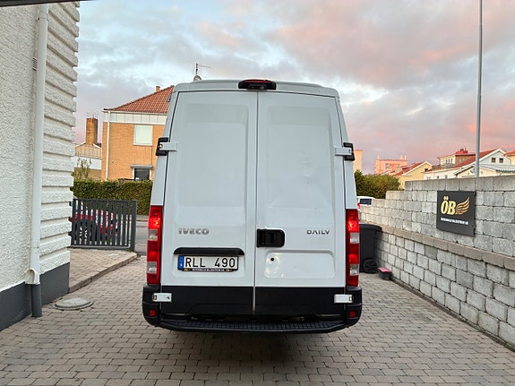 Iveco Daily 35S13 11 of 18