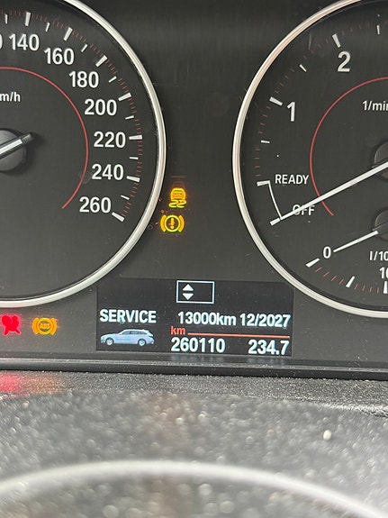 BMW 318d 3 of 3