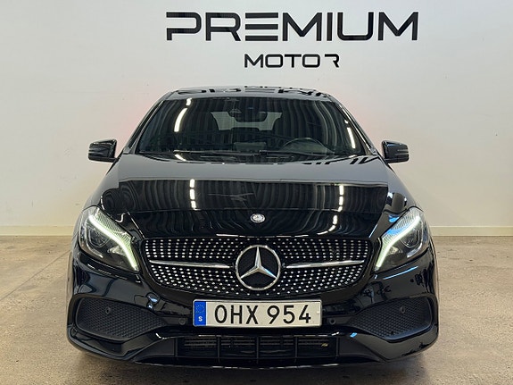 Mercedes-Benz A180 3 of 19