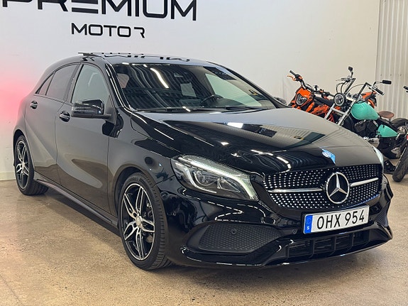 Mercedes-Benz A180 2 of 19
