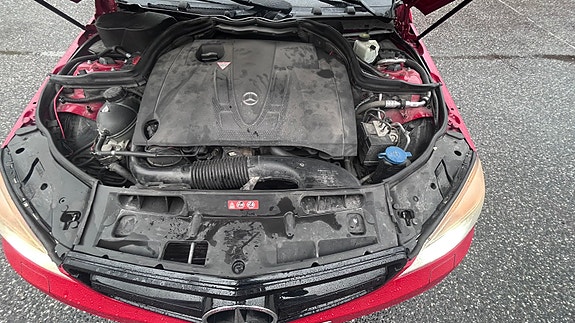 Mercedes-Benz C200 7 of 7