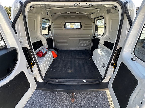 Peugeot Bipper 7 of 7