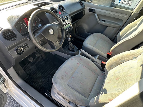 Volkswagen Caddy 7 of 14