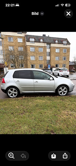 Volkswagen Golf V 4 of 9