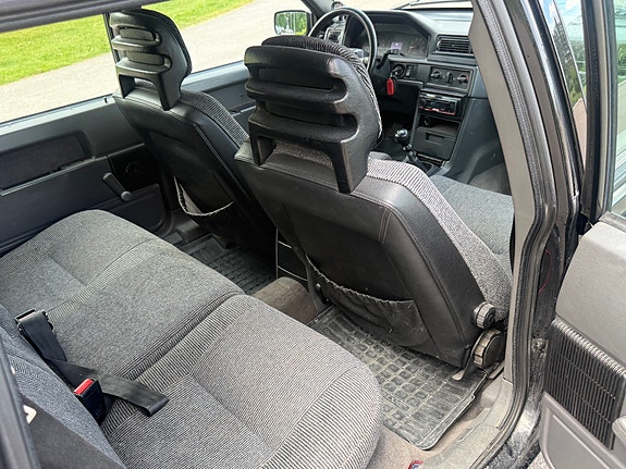 Volvo 740 15 of 15