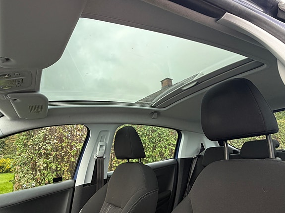 Peugeot 208 10 of 10