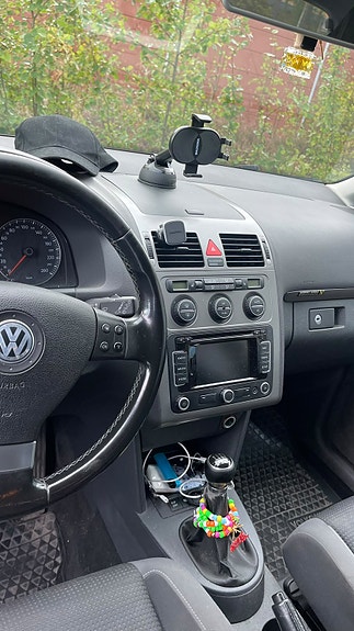 Volkswagen Touran 10 of 15