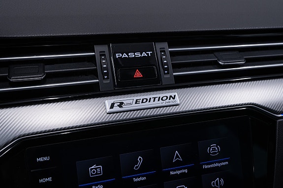 Volkswagen Passat 29 of 29