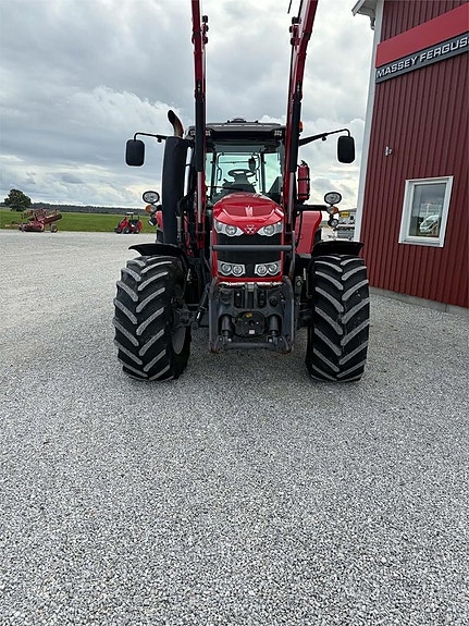 Massey Ferguson 7718 Dyna-6 3 of 6