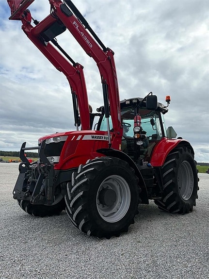 Massey Ferguson 7718 Dyna-6 2 of 6