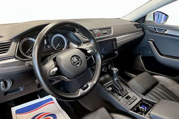 Skoda Superb 5 of 9