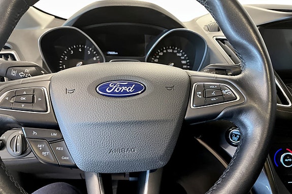 Ford C-Max 7 of 9