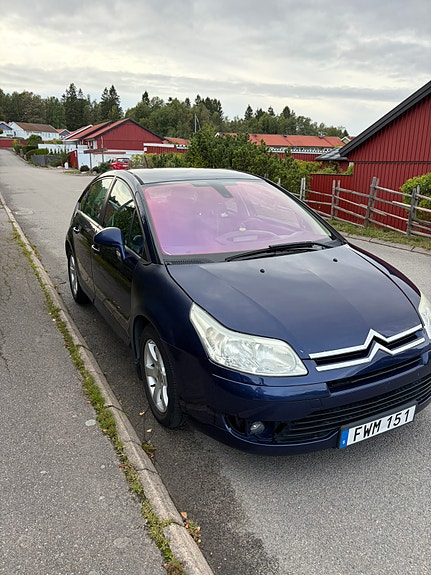 Citroen C4 2 of 7