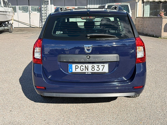 Dacia Logan 26 of 30
