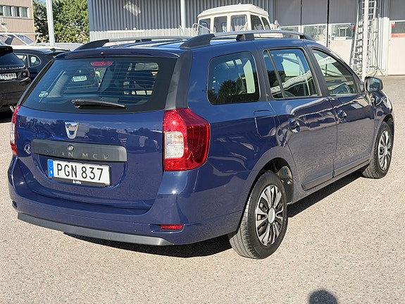 Dacia Logan 15 of 30