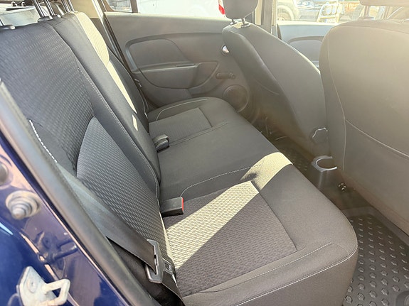 Dacia Logan 21 of 30