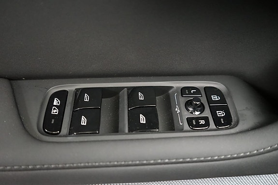 Polestar 2 10 of 20