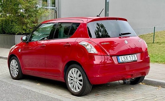 Suzuki Swift 6 of 17