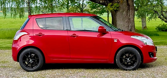 Suzuki Swift 12 of 17
