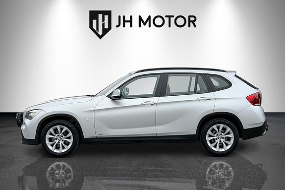 BMW X1 3 of 17