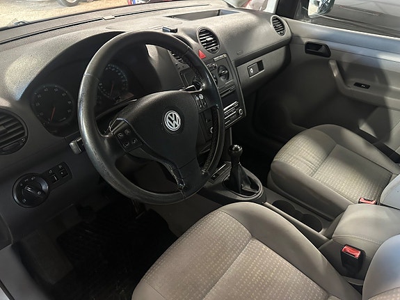 Volkswagen Caddy 6 of 10