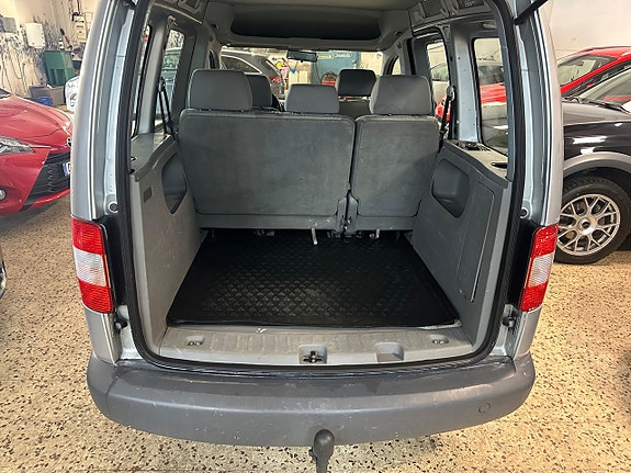 Volkswagen Caddy 9 of 10