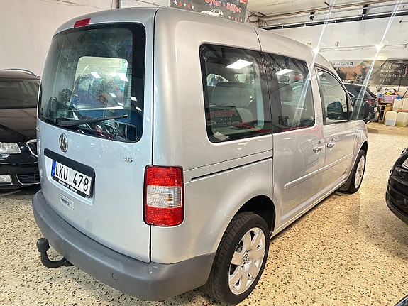 Volkswagen Caddy 5 of 10