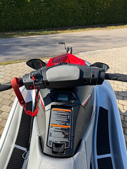 Yamaha ex deluxe 6 of 9