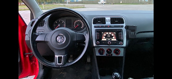 Volkswagen Polo 9 of 9