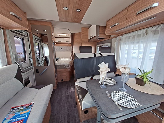 Weinsberg CaraSuite 650MF EDITION SPICY / El golvvärme 11 of 23