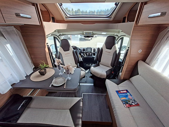 Weinsberg CaraSuite 650MF EDITION SPICY / El golvvärme 9 of 23