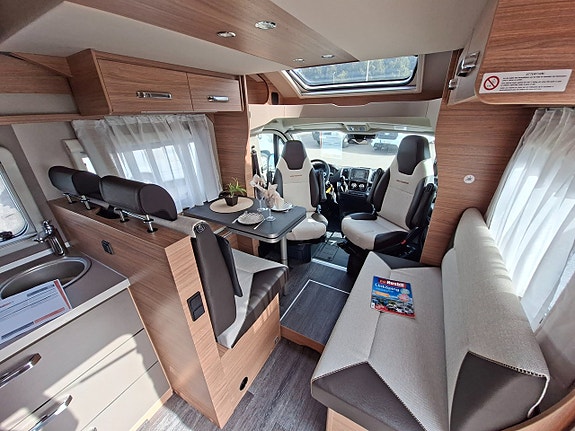 Weinsberg CaraSuite 650MF EDITION SPICY / El golvvärme 7 of 23