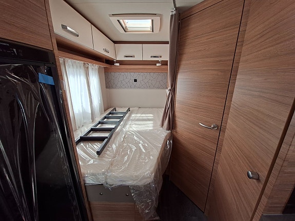Weinsberg CaraSuite 650MF EDITION SPICY / El golvvärme 14 of 23