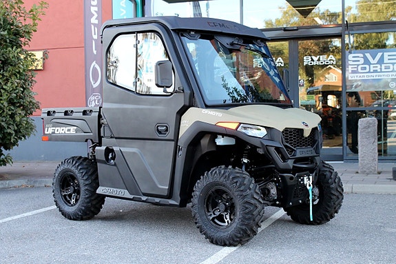 CFMOTO U600 4X4  PRO MED HYTT & VÄRME  | T3A | FYRHJULING / UTV | PLOGKAMPANJ