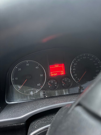 Volkswagen Caddy 6 of 8